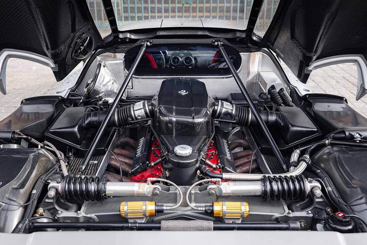 オークションに出品され、高値落札された2004年式フェラーリ「エンツォ」Kevin Van Campenhout(c)2026 Courtesy of RM Sotheby's