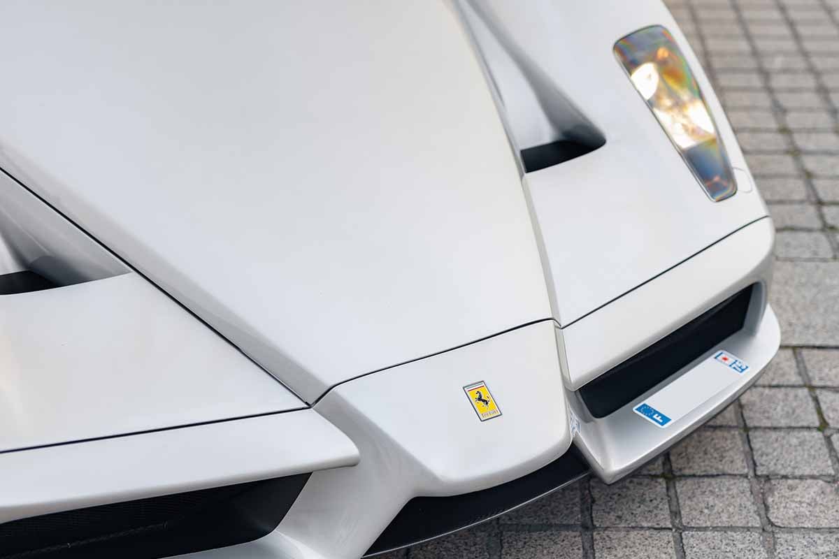 オークションに出品され、高値落札された2004年式フェラーリ「エンツォ」Kevin Van Campenhout(c)2026 Courtesy of RM Sotheby's