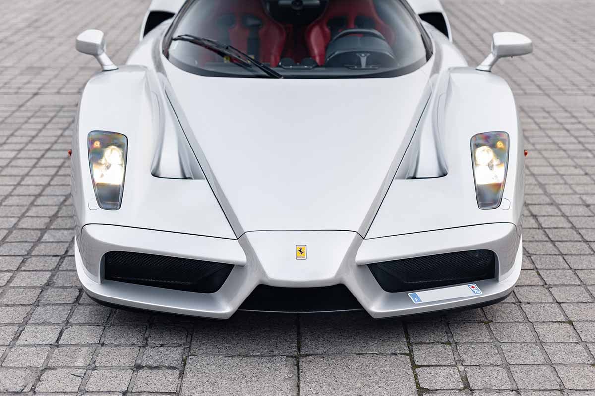 オークションに出品され、高値落札された2004年式フェラーリ「エンツォ」Kevin Van Campenhout(c)2026 Courtesy of RM Sotheby's
