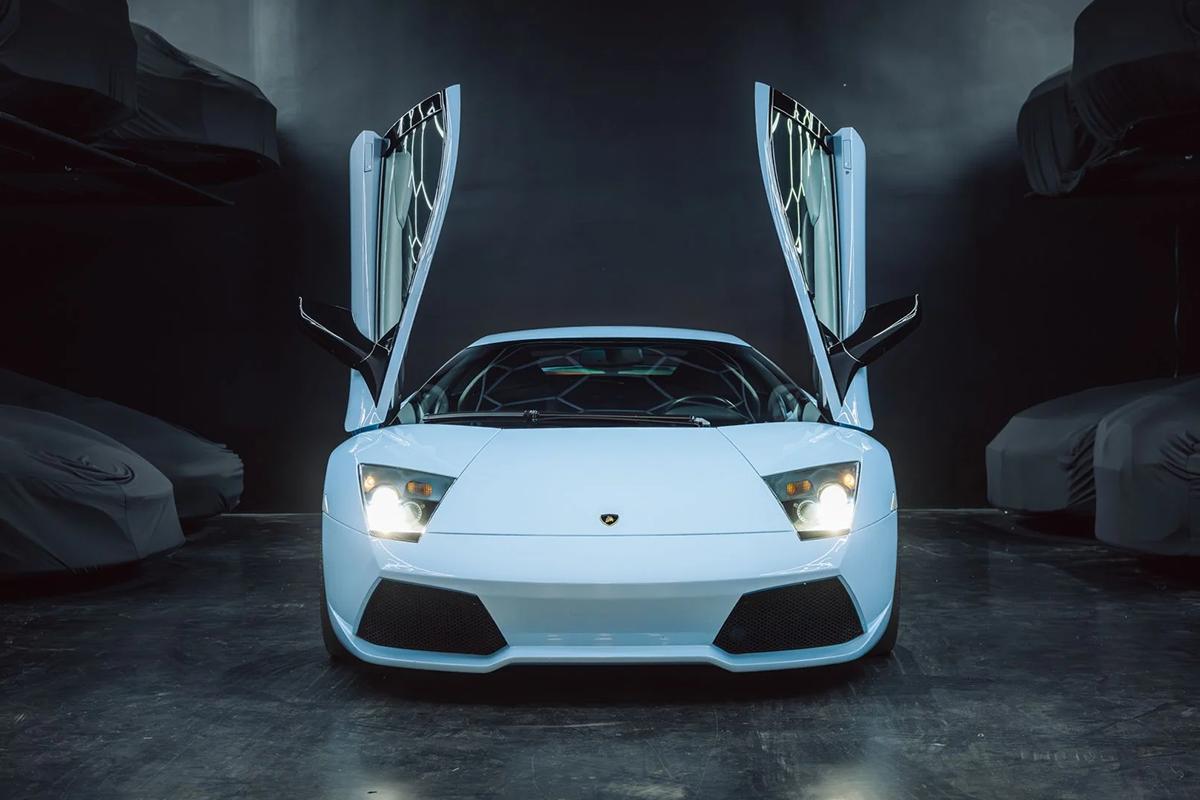 オークションに出品予定の2009年式ランボルギーニ「ムルシエラゴLP640−4」(c)2026 BROAD ARROW Auctions