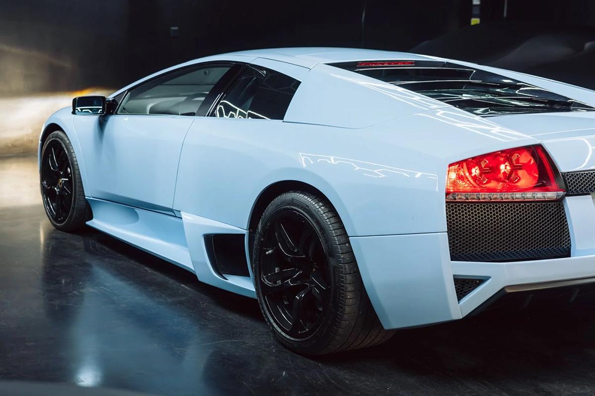 オークションに出品予定の2009年式ランボルギーニ「ムルシエラゴLP640−4」(c)2026 BROAD ARROW Auctions