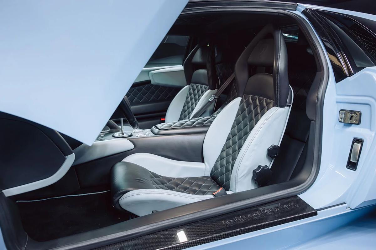 オークションに出品予定の2009年式ランボルギーニ「ムルシエラゴLP640−4」(c)2026 BROAD ARROW Auctions