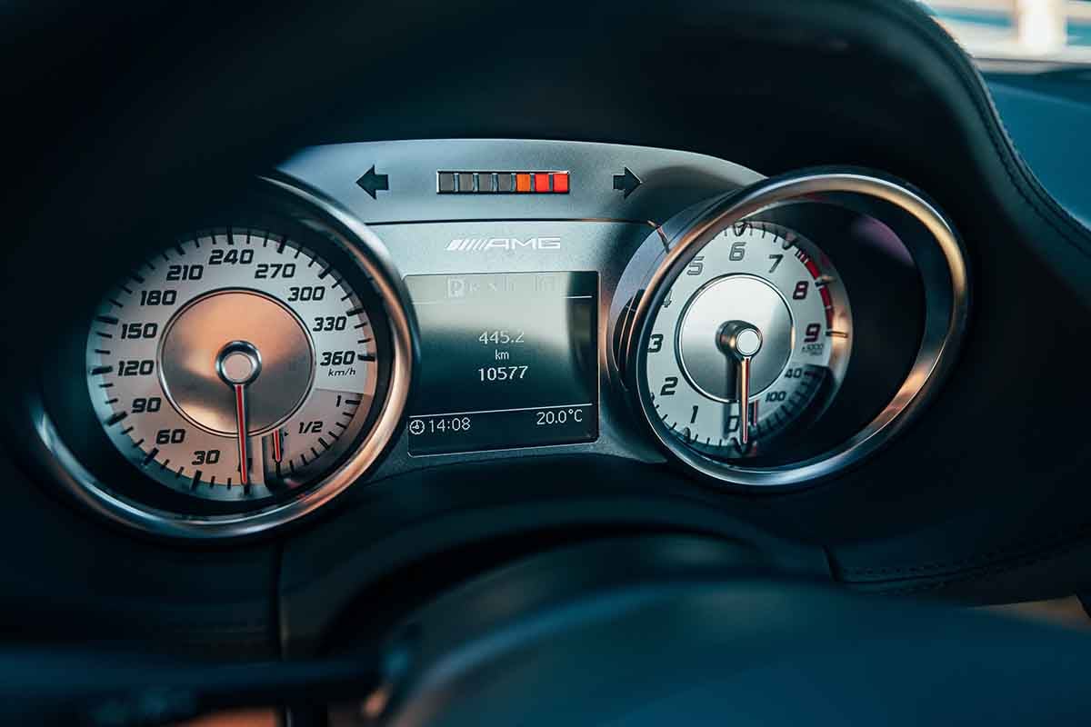 オークションに出品予定の2010年式メルセデス・ベンツ「SLS AMG」Loic Kernen(c)2026 Courtesy of RM Sotheby's