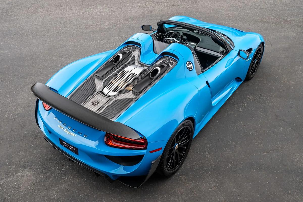 オークションに出品予定の2015年式ポルシェ「918スパイダー」(c)2026 BROAD ARROW Auctions