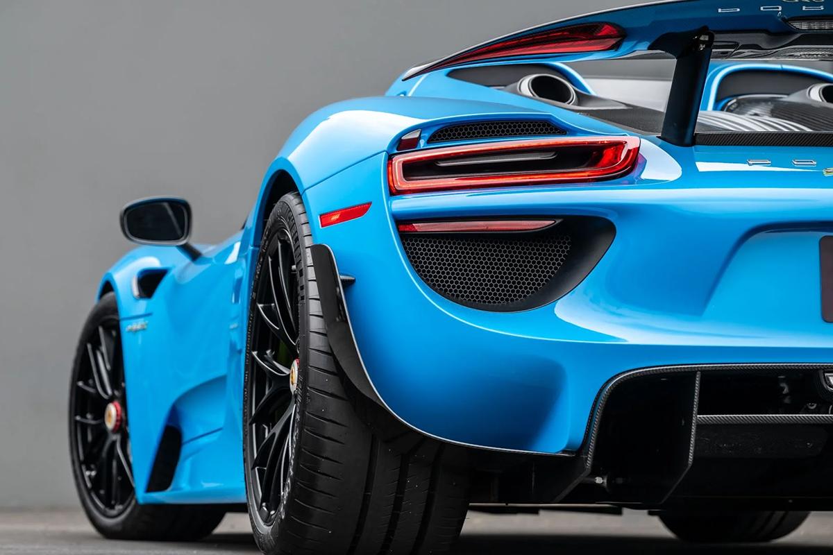 オークションに出品予定の2015年式ポルシェ「918スパイダー」(c)2026 BROAD ARROW Auctions