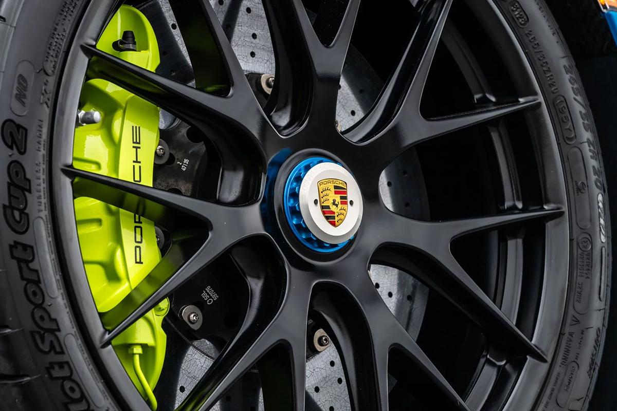 オークションに出品予定の2015年式ポルシェ「918スパイダー」(c)2026 BROAD ARROW Auctions