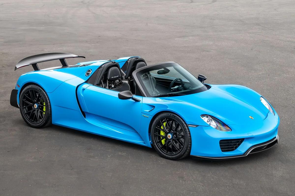 オークションに出品予定の2015年式ポルシェ「918スパイダー」(c)2026 BROAD ARROW Auctions