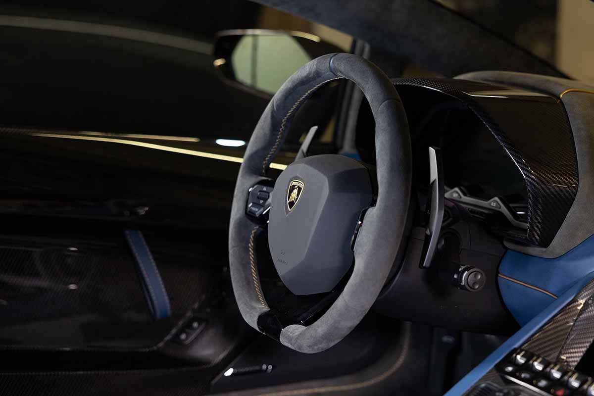 オークションに出品予定の2020年式ランボルギーニ「アヴェンタドールSVJ」Tom Gidden(c)2026 Courtesy of RM Sotheby's