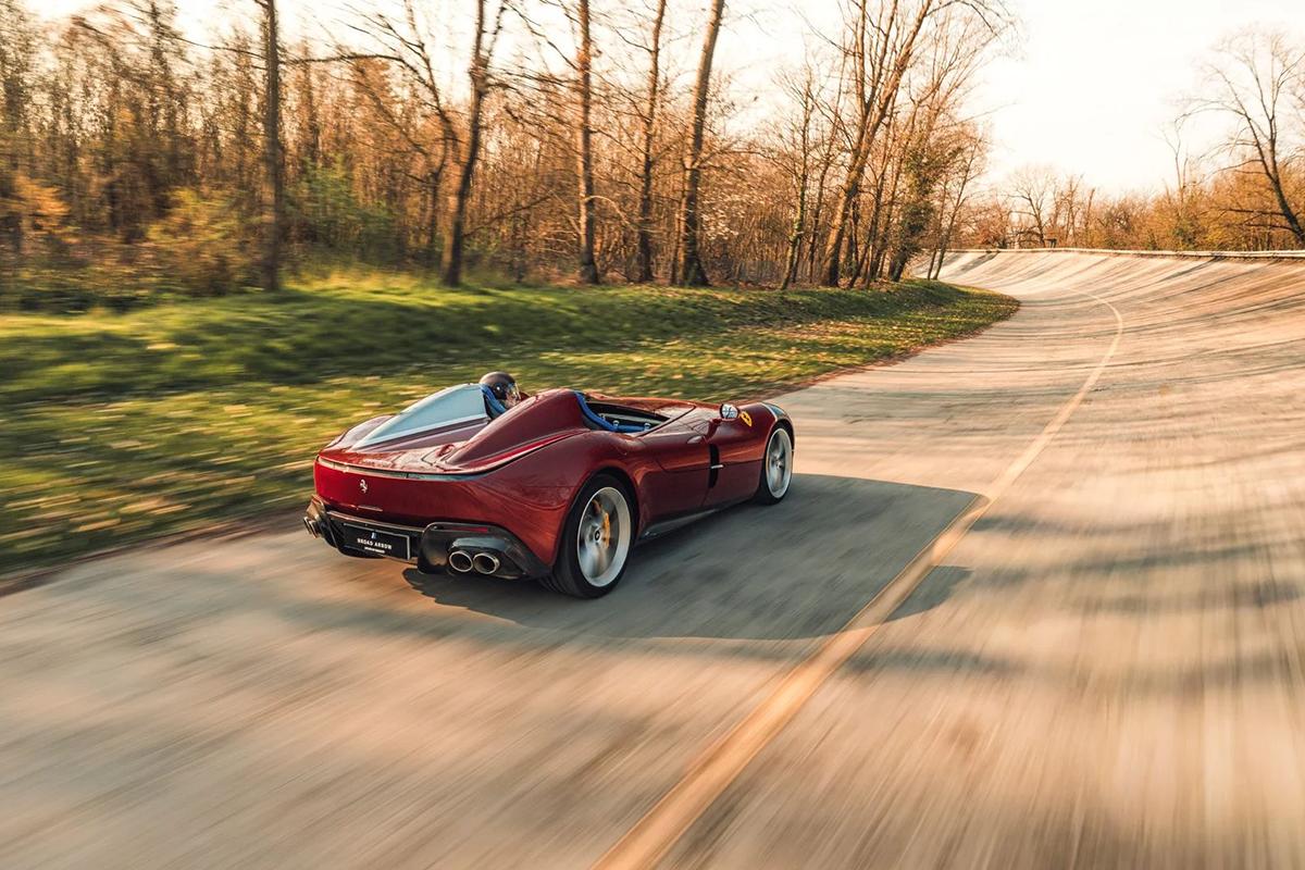 オークションに出品予定の2020年式フェラーリ「モンツァSP2」(c)2026 BROAD ARROW AUCTIONS