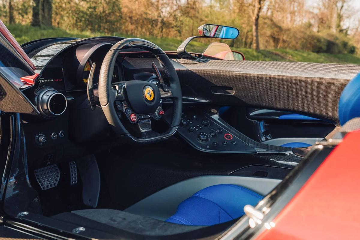 オークションに出品予定の2020年式フェラーリ「モンツァSP2」(c)2026 BROAD ARROW AUCTIONS