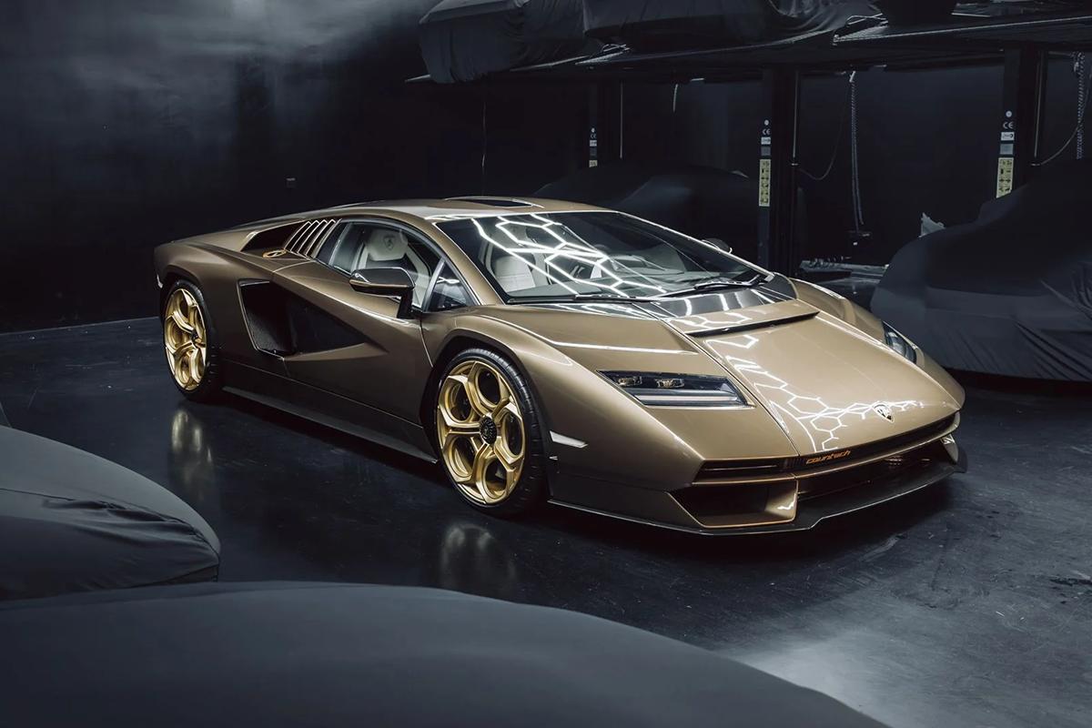 オークションに出品され落札された2022年式ランボルギーニ「カウンタックLPI800−4」(c)2026 BROAD ARROW Auctions