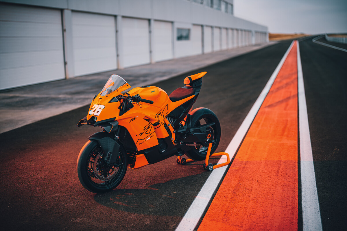 KTM「990 RC R」