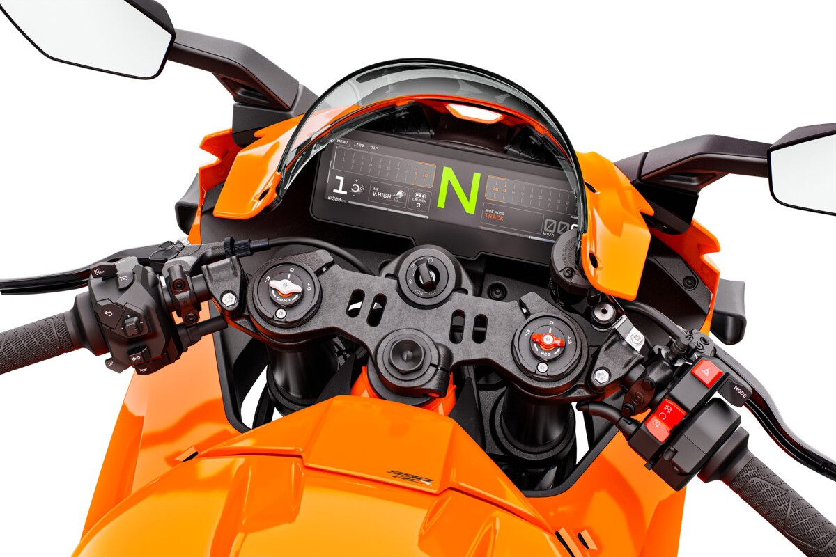 KTM「990 RC R」