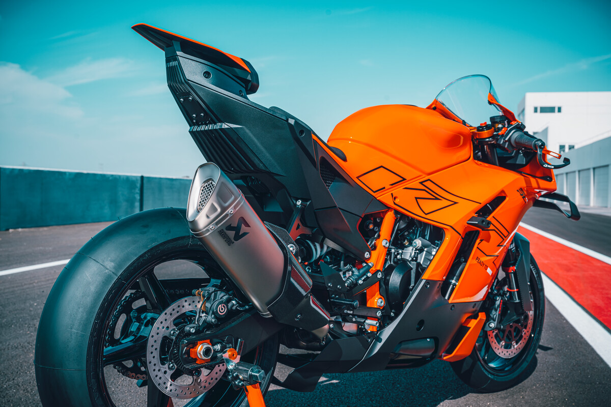 KTM「990 RC R」