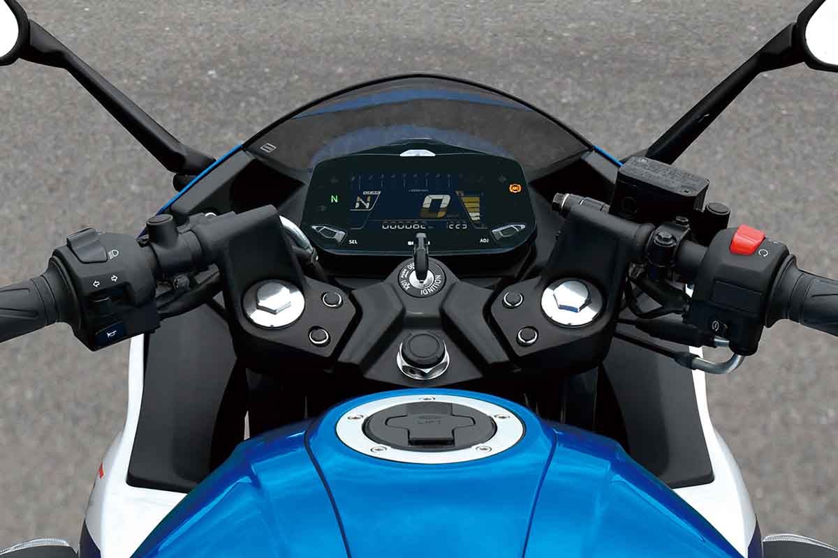 スズキ「ジクサーSF250」