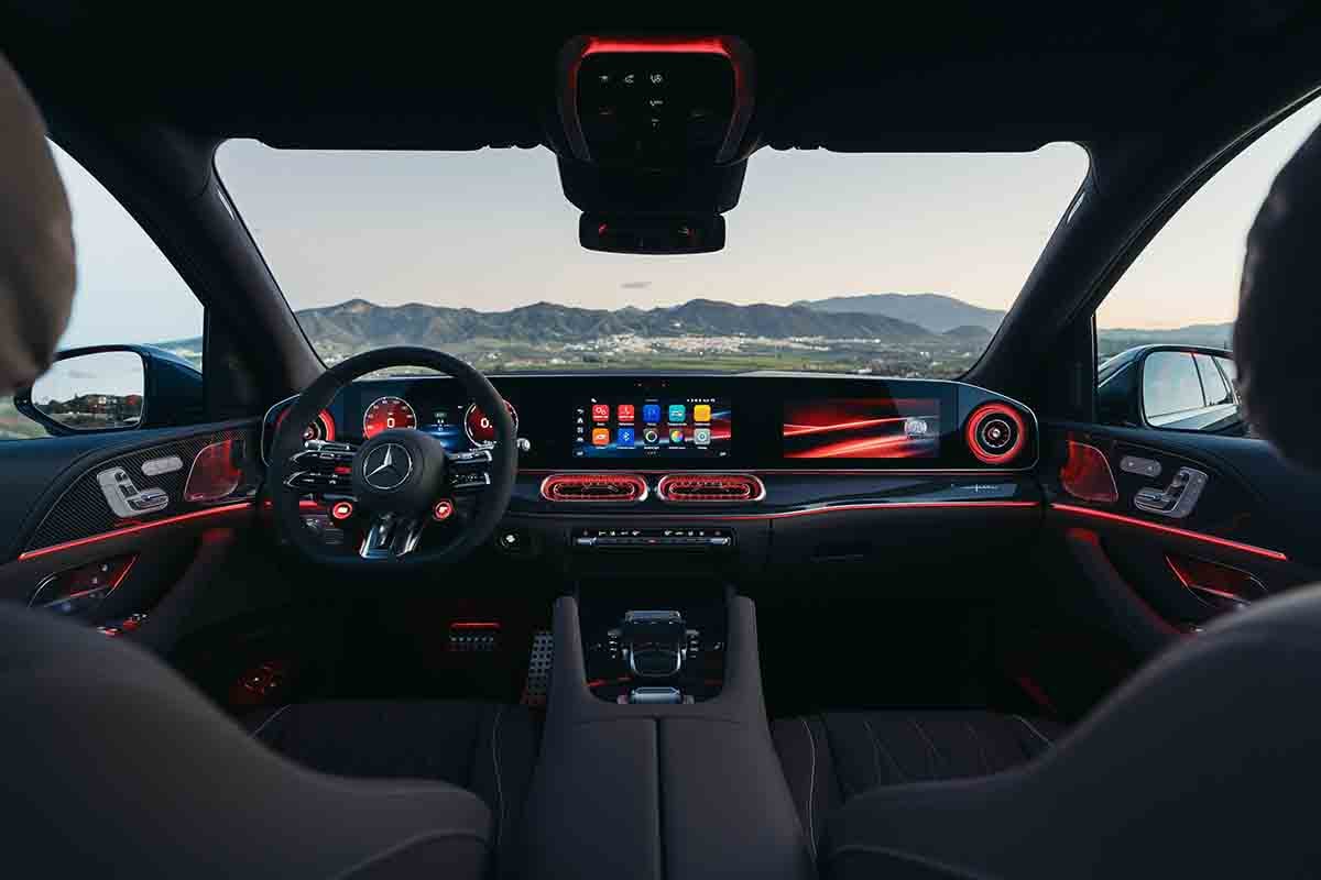 新型メルセデスAMG「GLE53」