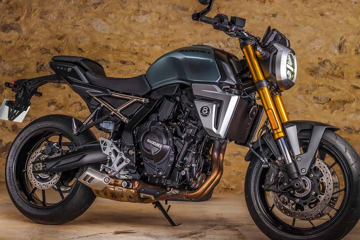 スズキ「GSX-8T」