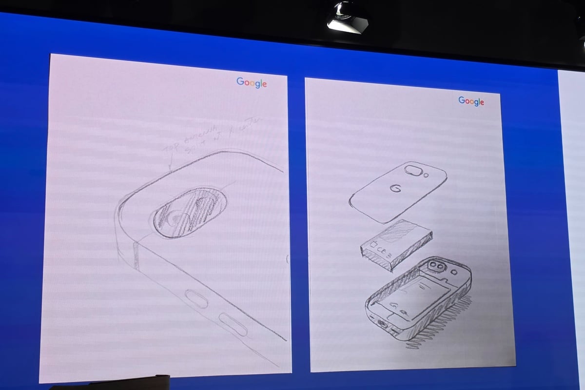 Pixel 10aの絵コンテ。担当した松岡氏は、完全なフラット背面を実現したことを「10年目にして、やっとまたできた」と振り返る