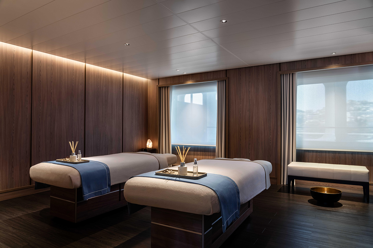 ザ･リッツ･カールトン スパ：2種類のサウナや、各種のリラクゼーションプログラム(有料)がありカップルルームも完備