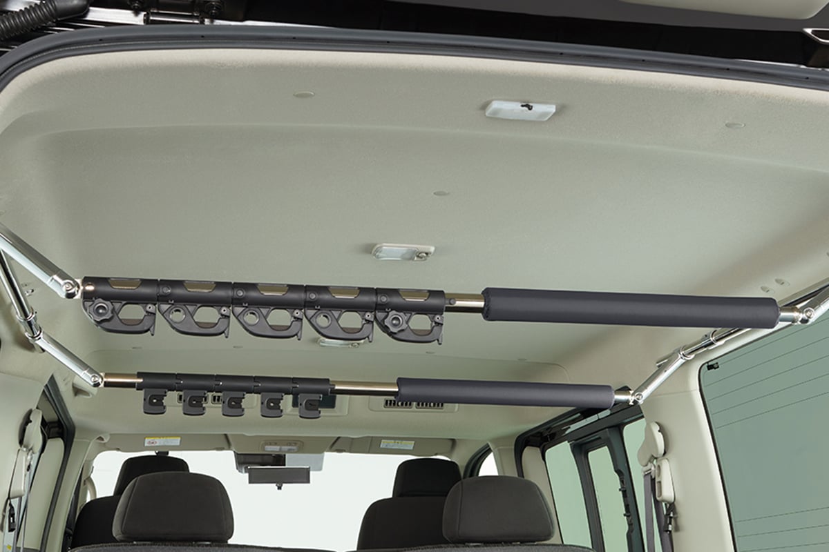 日産「キャラバン マルチベッド」