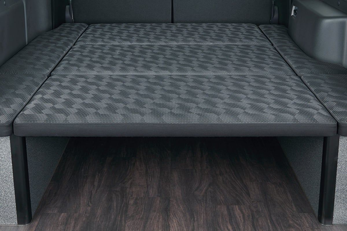 日産「キャラバン トランスポーター」