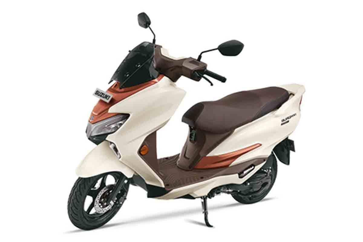 インドで発売されたスズキ新型「バーグマンストリート」