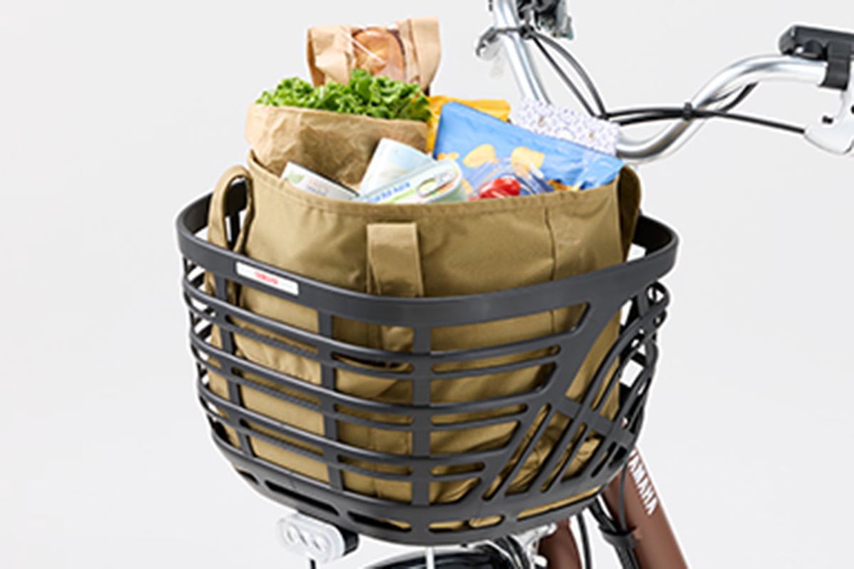 たっぷり荷物も入るラウンドバスケット（約20L）