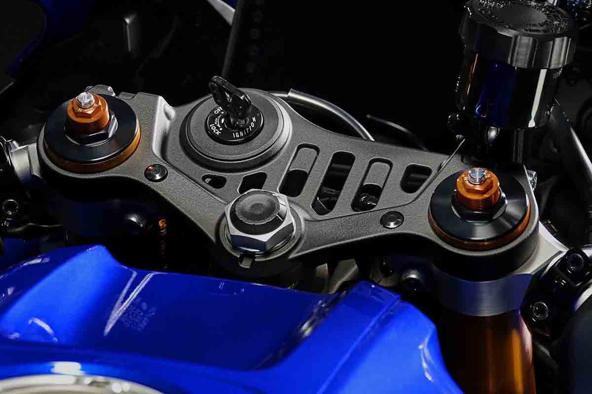 ヤマハ新型「YZF-R7」