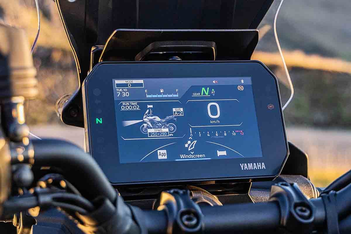 ヤマハ「トレーサー9 GT+」