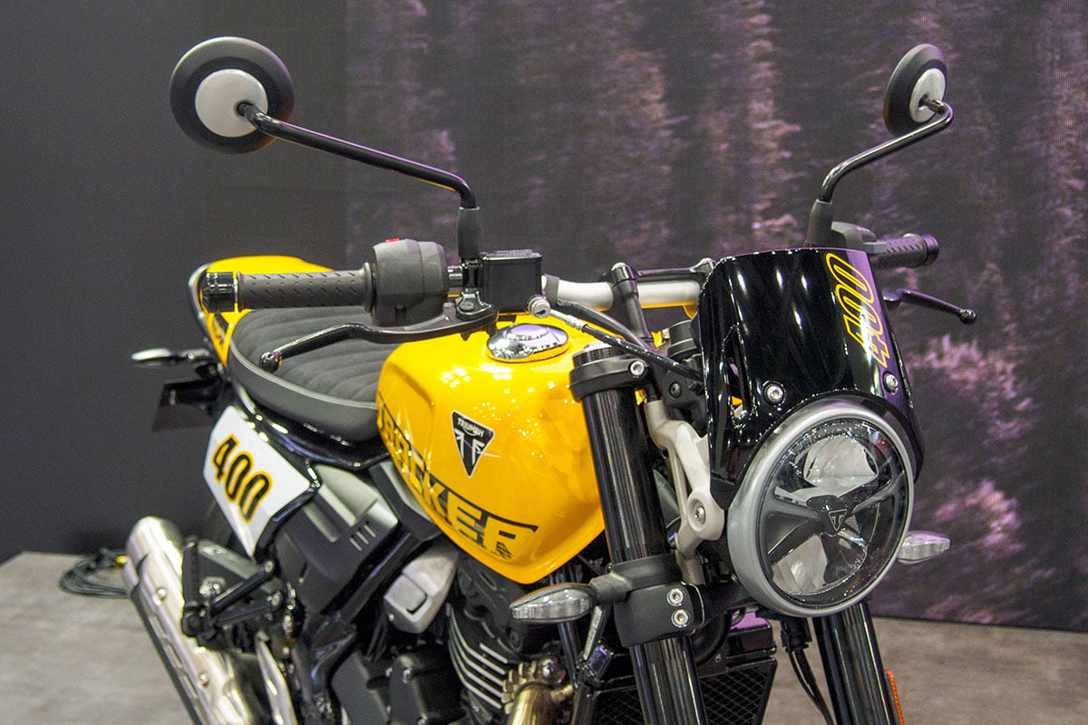 トライアンフ「トラッカー400」