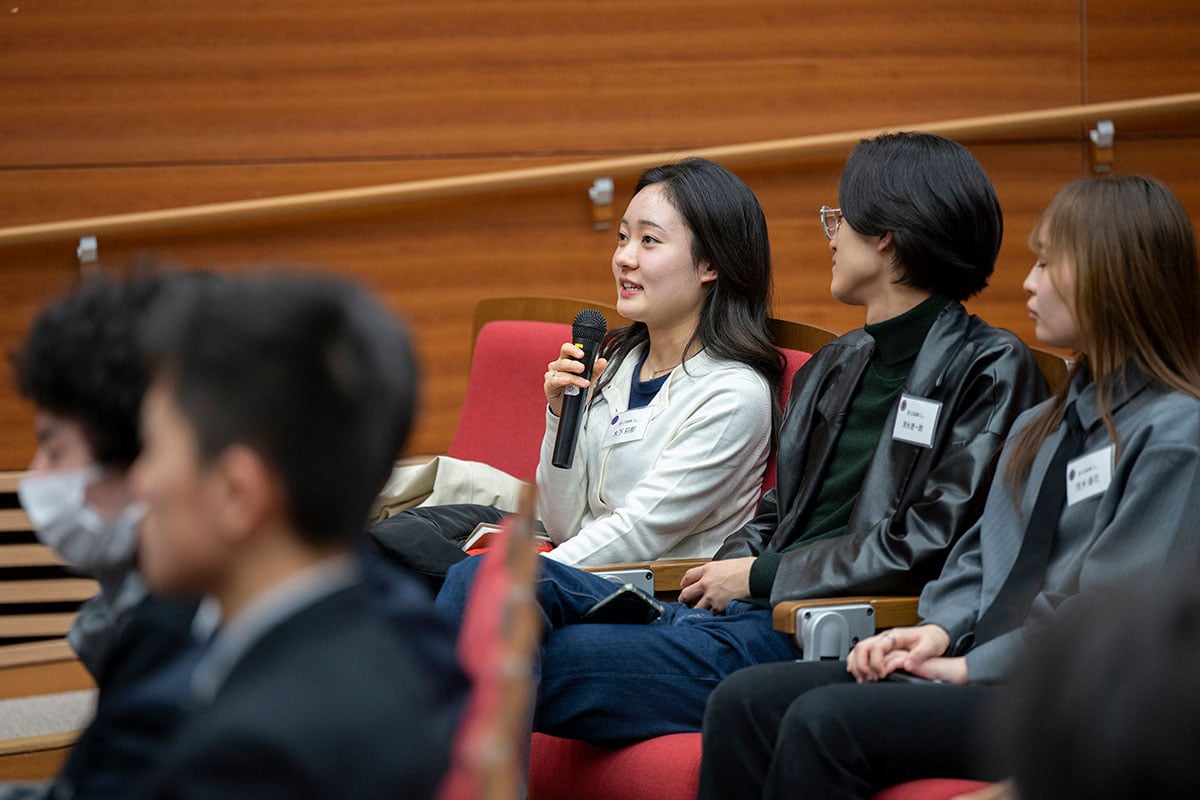 東京大学の駒場リサーチキャンパスで開催された「LEARN with Porsche」同窓会の様子