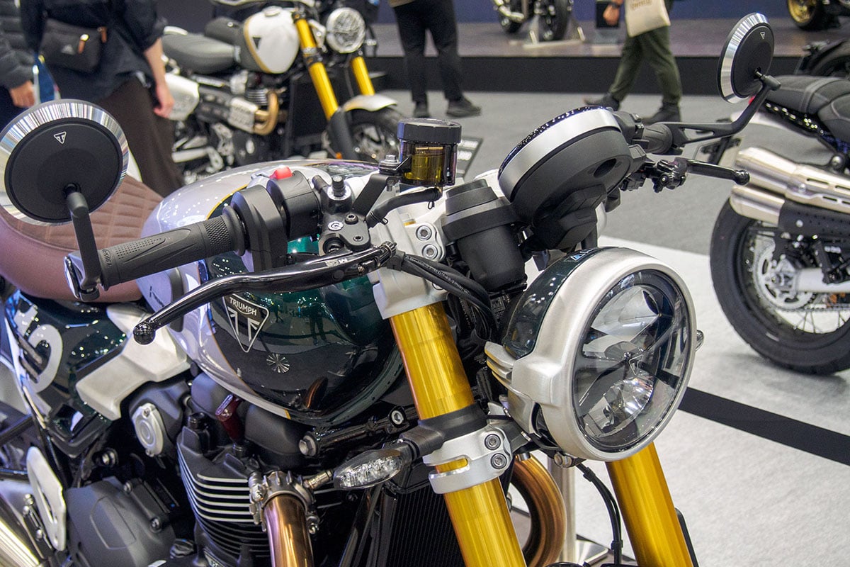 トライアンフ「スピードツイン1200 カフェレーサーエディション」