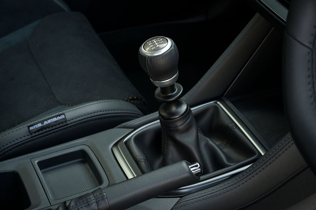 スバル「WRX STIスポーツ＃」