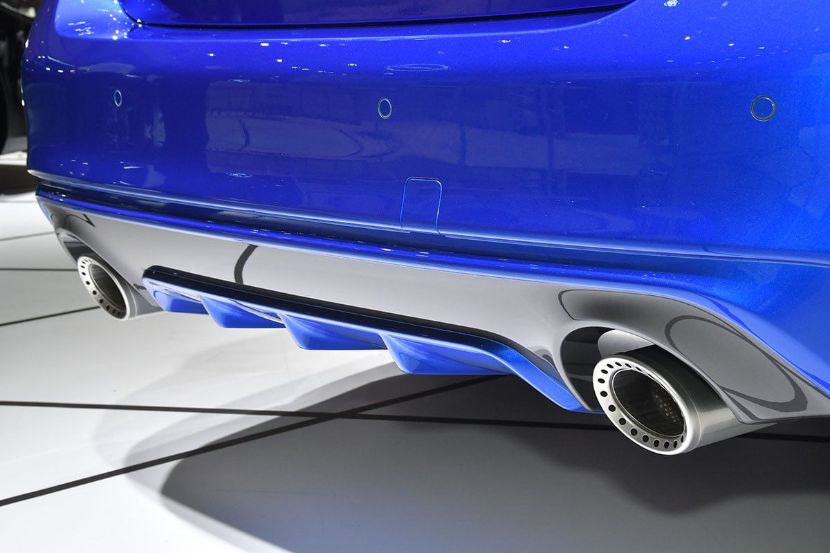 日産の現行型「スカイライン」