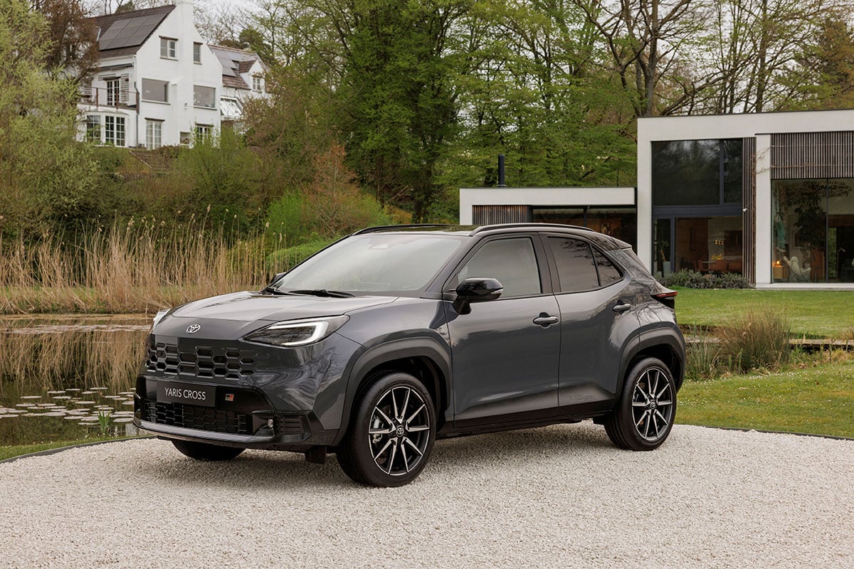 欧州トヨタが発表した新型「ヤリスクロス GRスポーツ」