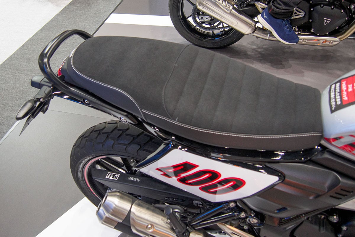 トライアンフ「トラッカー400」