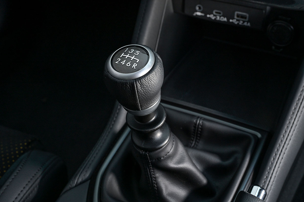 スバル「WRX STIスポーツ＃」