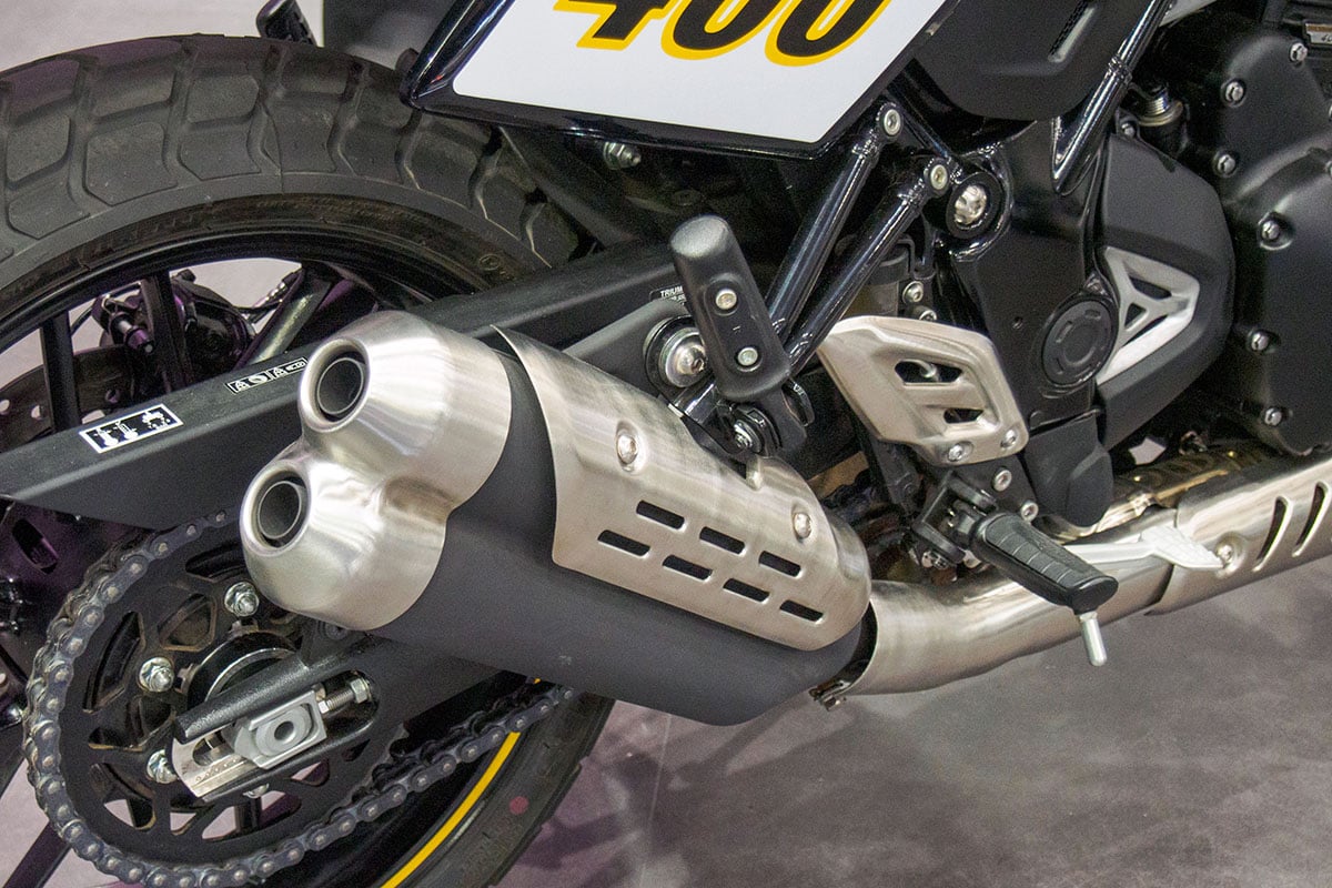 トライアンフ「トラッカー400」