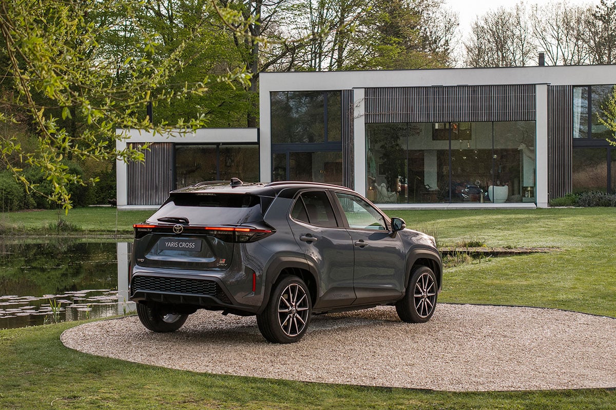 欧州トヨタが発表した新型「ヤリスクロス GRスポーツ」