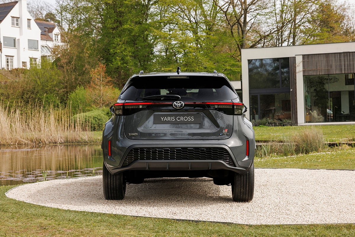 欧州トヨタが発表した新型「ヤリスクロス GRスポーツ」