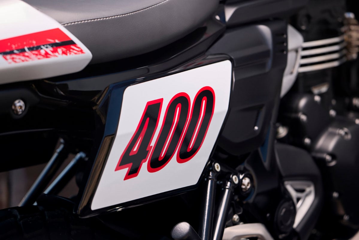 トライアンフ「トラッカー400」