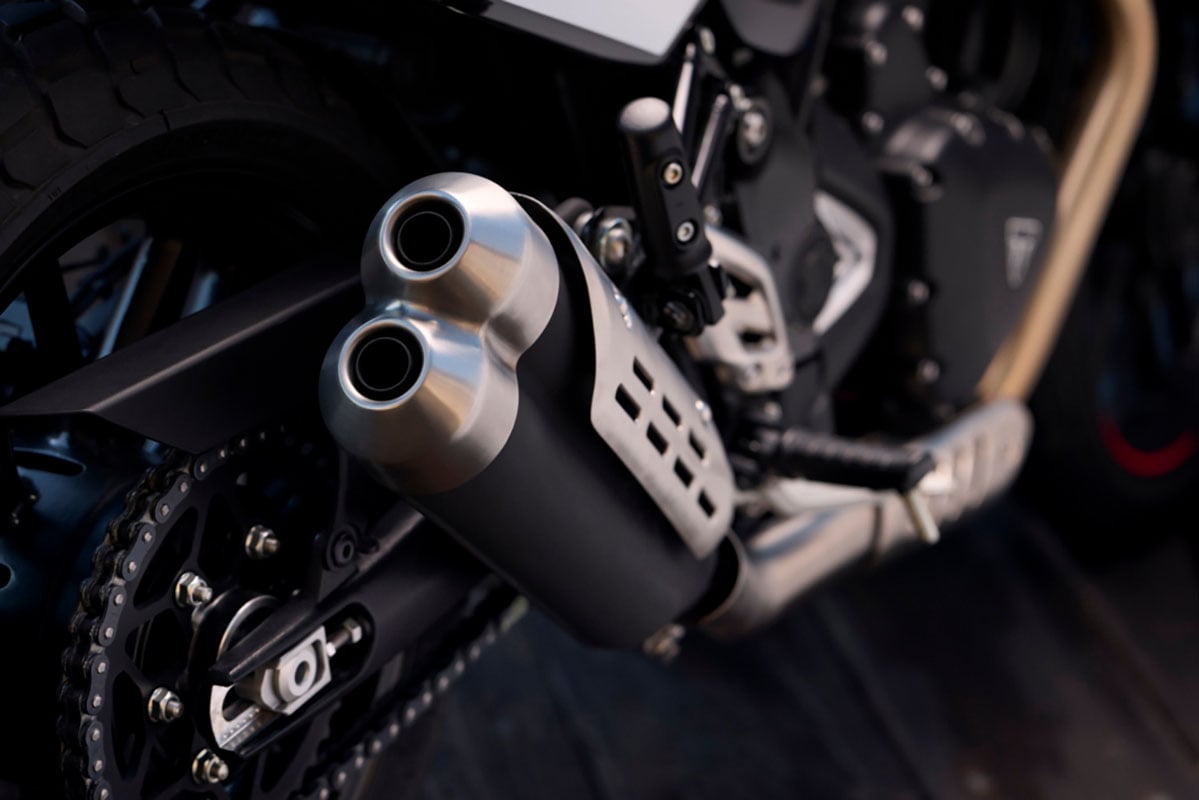 トライアンフ「トラッカー400」