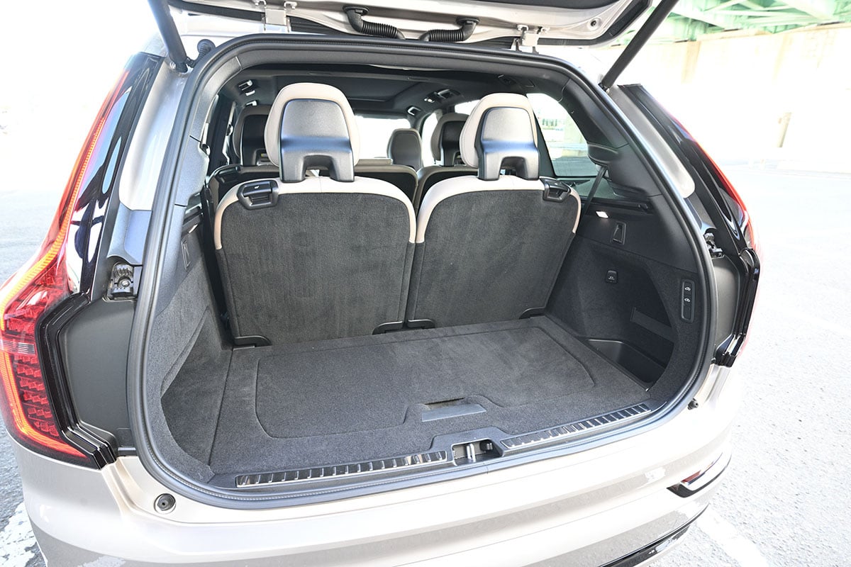 ボルボ「XC90 ウルトラ T8 AWD プラグインハイブリッド」