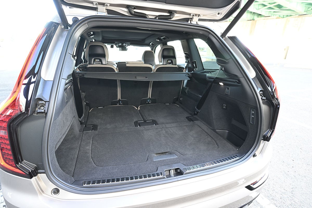 ボルボ「XC90 ウルトラ T8 AWD プラグインハイブリッド」