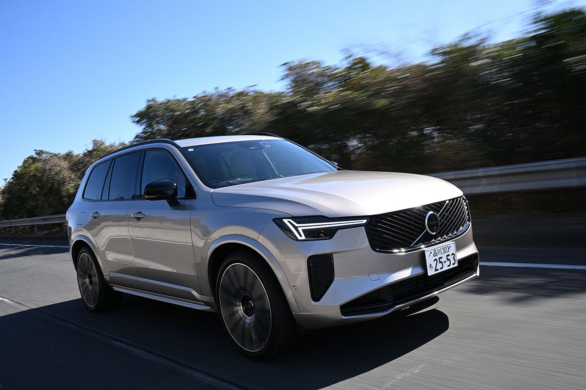 ボルボ「XC90 ウルトラ T8 AWD プラグインハイブリッド」