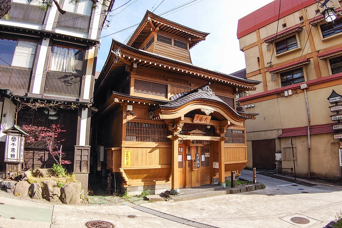 長野県「野沢温泉」
