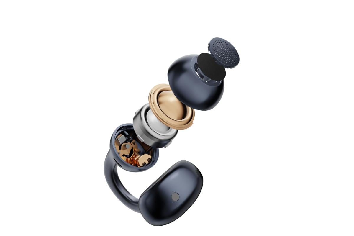 RB-A1Sは、テレビの音をリビングの外へ広げるための新しい提案でもある。レグザ本体のスピーカーとイヤホンの両方からテレビ音声を出せるため、キッチンや家事中でも番組の音を耳元で楽しめる