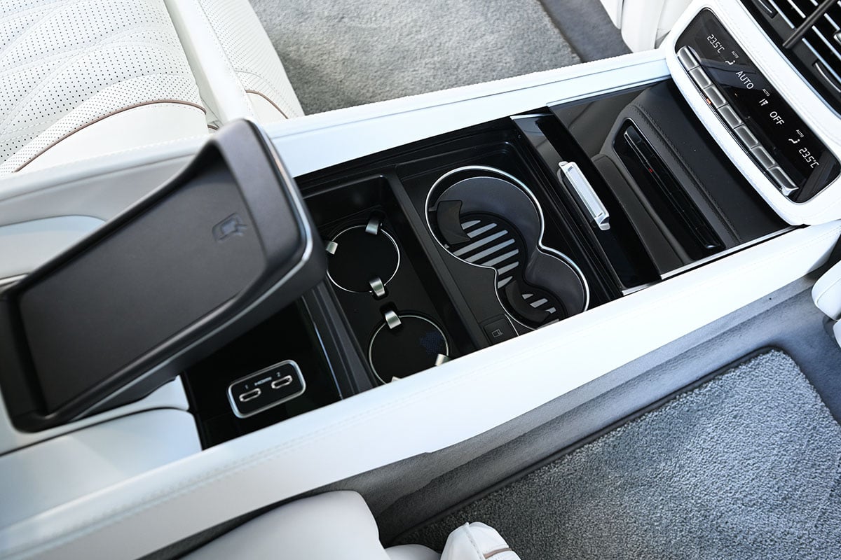 メルセデス・マイバッハ「GLS 600」