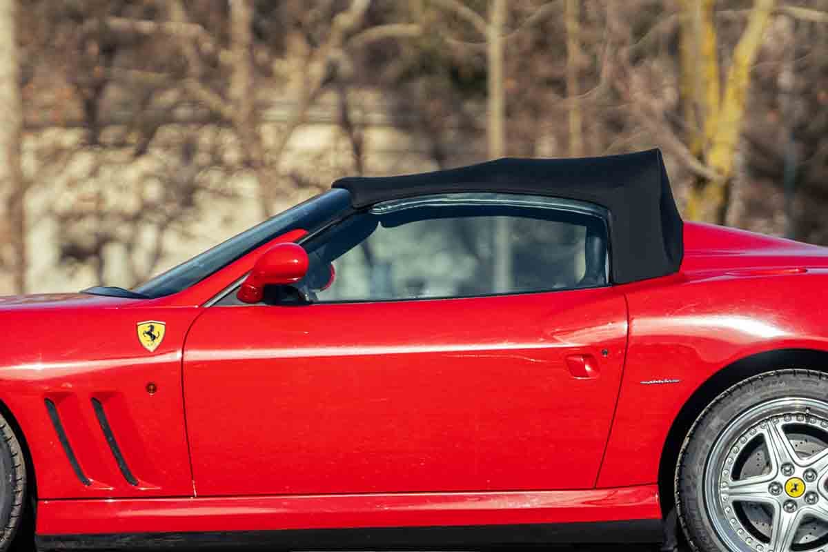 オークションに出品予定の2001年式フェラーリ「550バルケッタ」Federico Cecchio(c)2026 Courtesy of RM Sotheby's