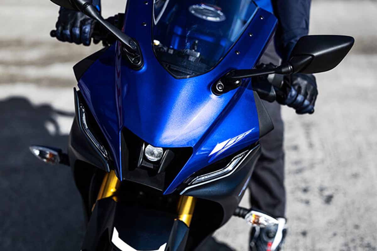 ヤマハ「YZF-R15」